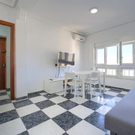 Apartamento Martinez Campos - Playa La Caleta Cádiz Exterior foto